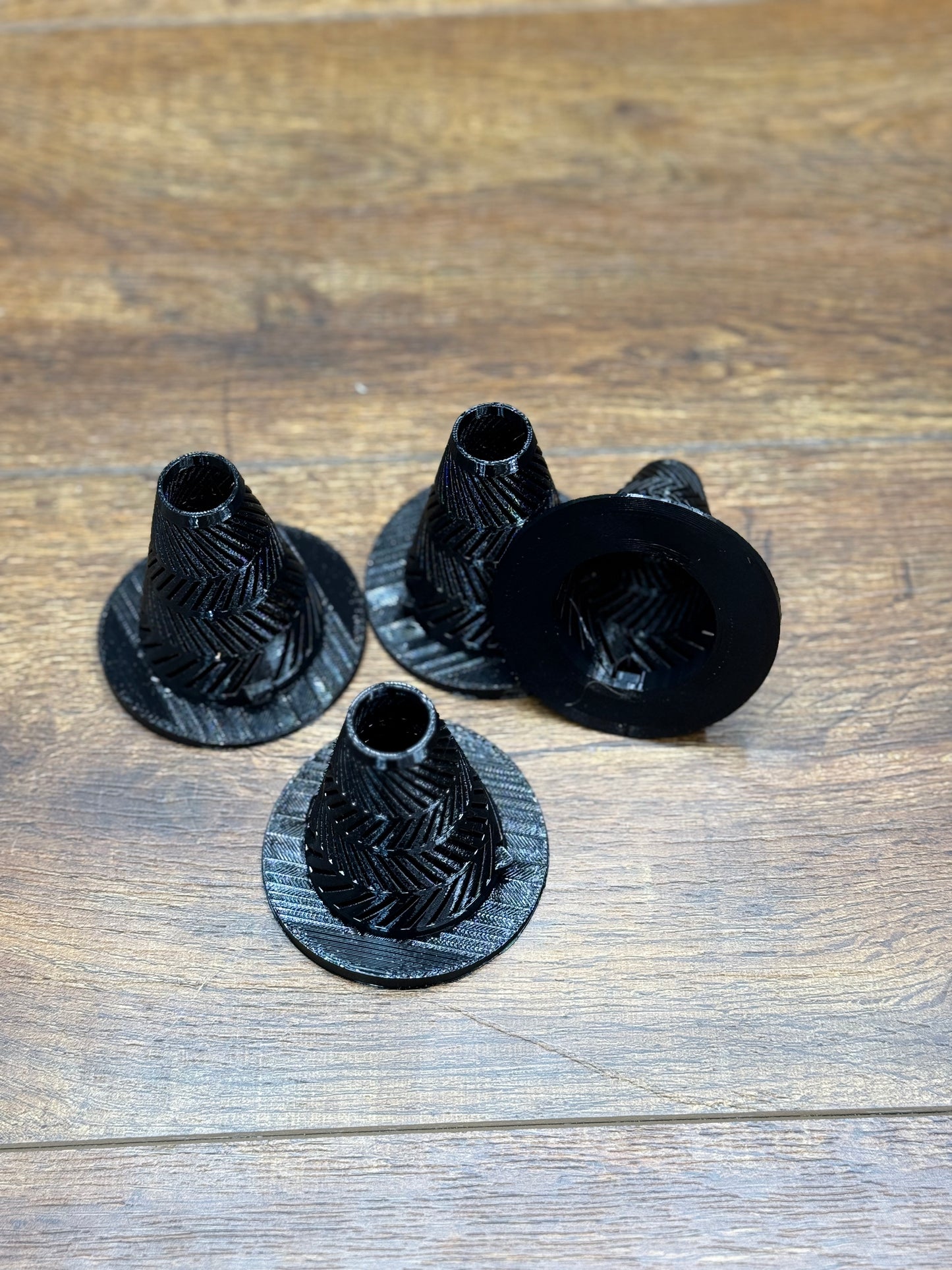 Fly Traps - 5 Gallon Bucket Worth (4 black pieces)