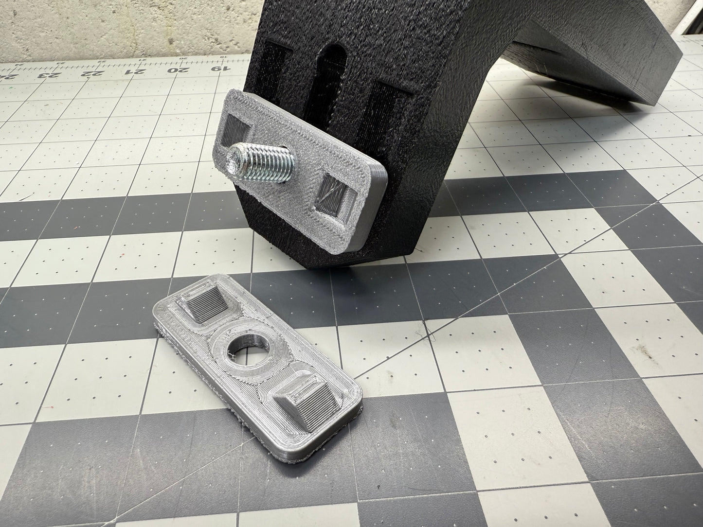 JD twin bracket - Includes 2x - 45mm 10mm bolts