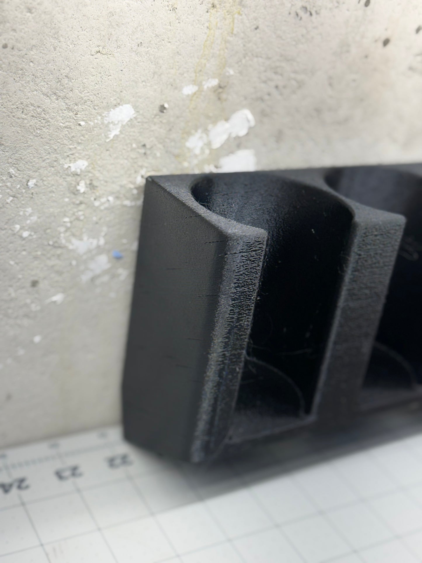 Triple Can Holder Magnetic open face