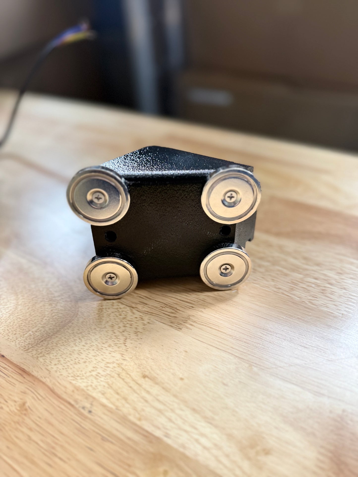 M18 - Grinder - magnetic hanger