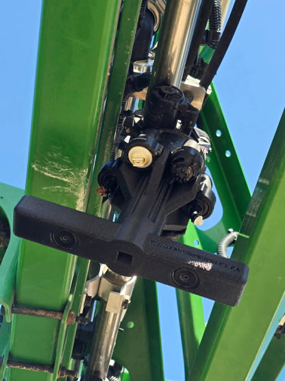 Spray Head Turner T-Hanle Thingy for sprayers, 3D-printed by Farm Sip Supreme